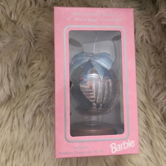 1998 Holiday Barbie 4" Decoupage Ornament - Picture 3 of 7